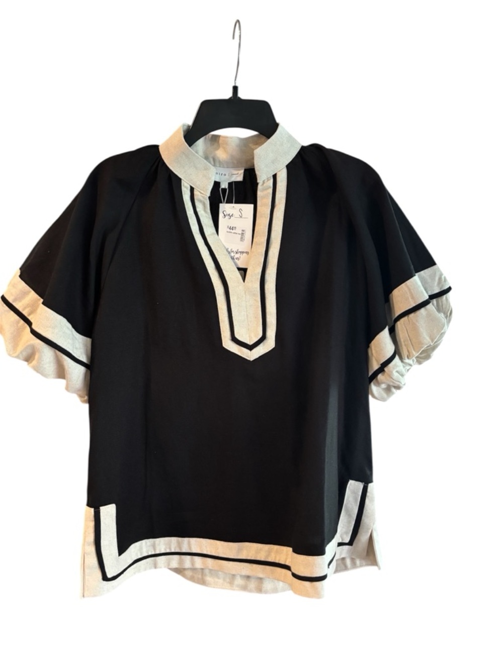 entro Black Top with Cream Trim - Picture 1 of 7